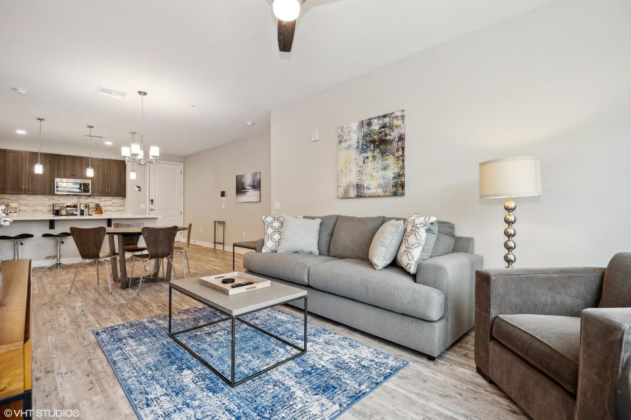 Lux 2 Bed Desert Ridge 2 Heated Pools Gym Phoenix